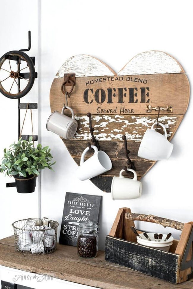 Wooden Heart Mug Display