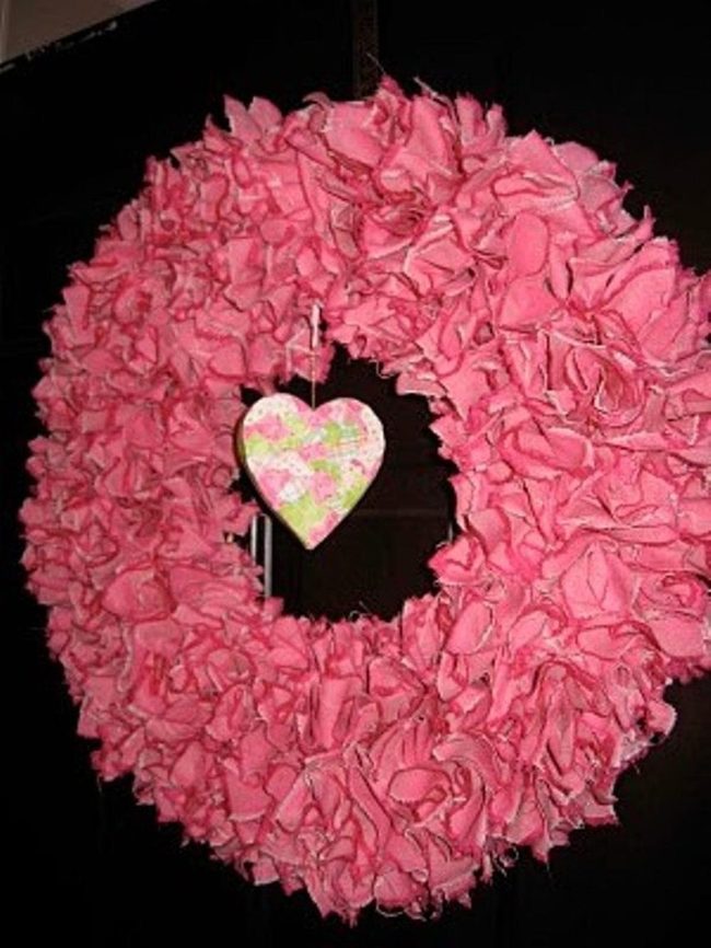 Pink Ribbon Wreath, Heart Center