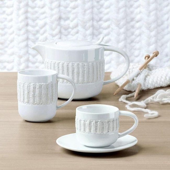Hand-Knitted Ceramic Tea Collection