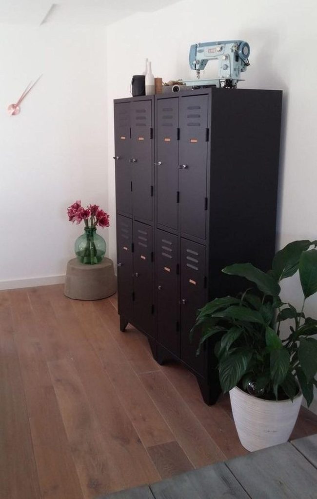 Black Cabinets, Pink Flowers