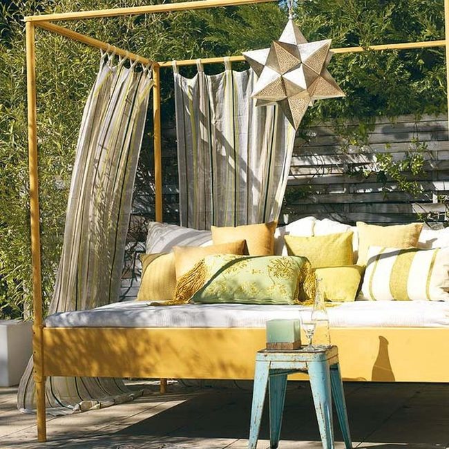 Yellow Daybed Garden Escape