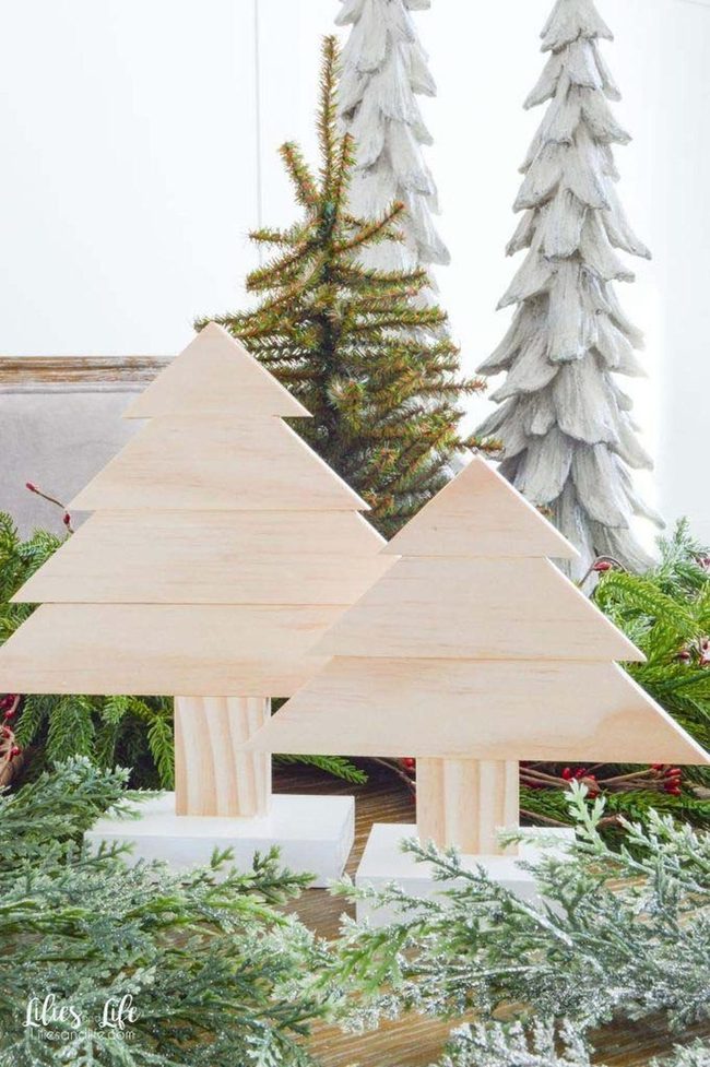 Reclaimed Pallet Wood Trees