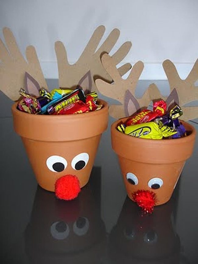 Black Clay Reindeer With Candy
