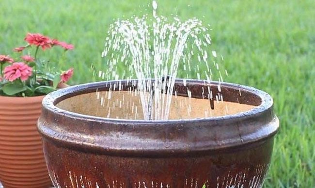 Ceramic Pot Water Cascade