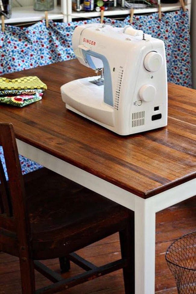 White Singer Machine On Walnut Wood
