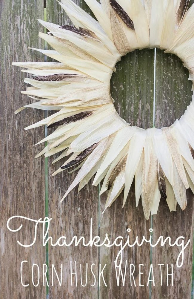 Cream Corn Husk Wreaths