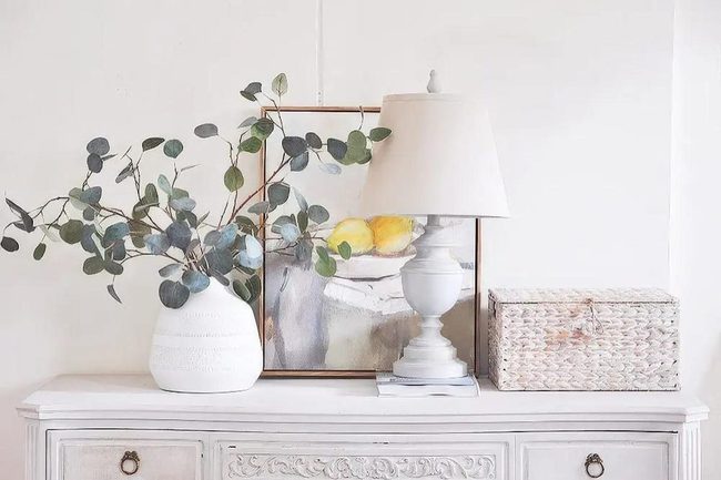 Fresh Green Leaves, Sunlit Simplicity
