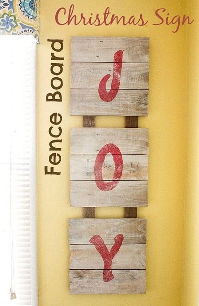Weathered Wood Holiday Message