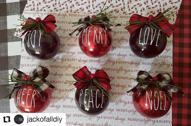 Buffalo Plaid Baubles Berry Twigs