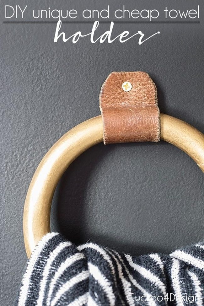 Light Wood Ring With Leather Strap