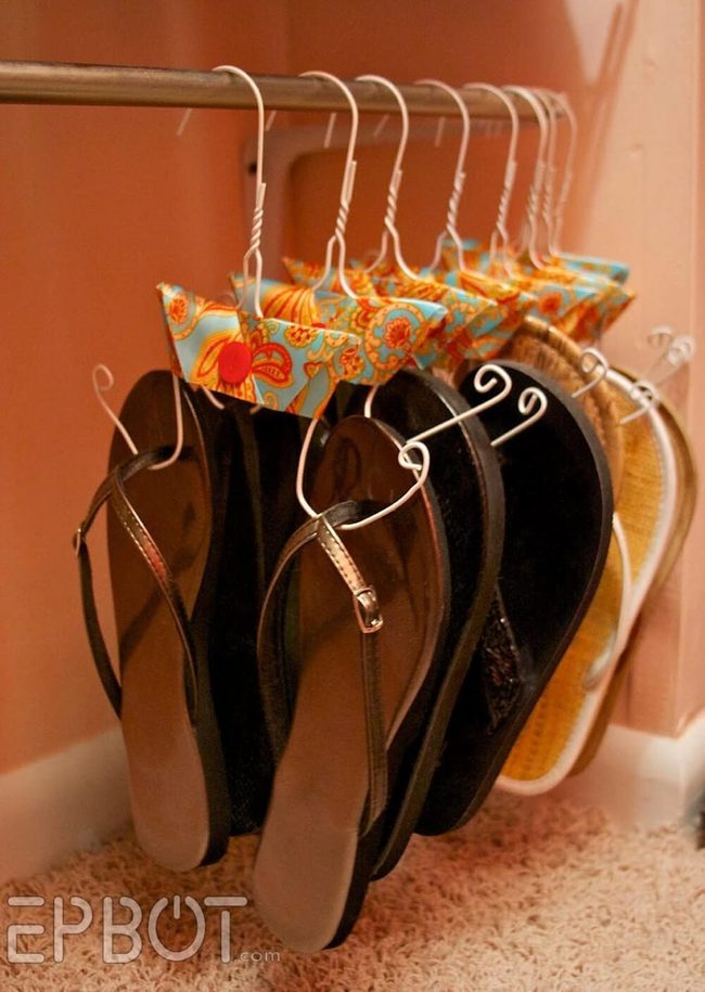 Organized Flip-Flop Display Solution