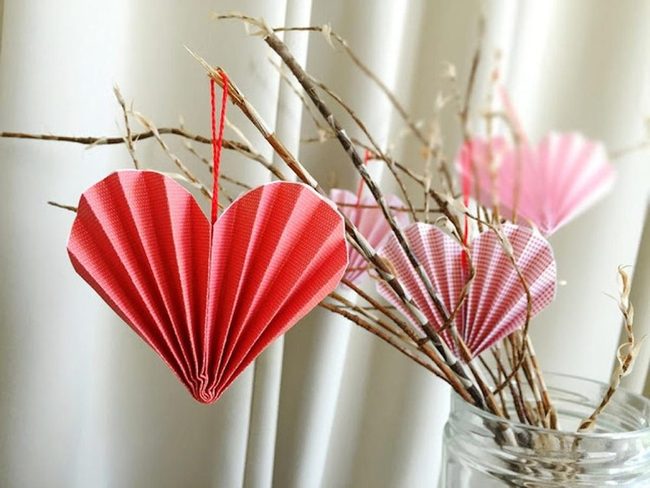 Crimson Hearts On Bare Branches