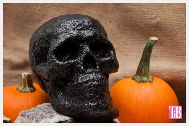 Black Skulls Orange Pumpkins