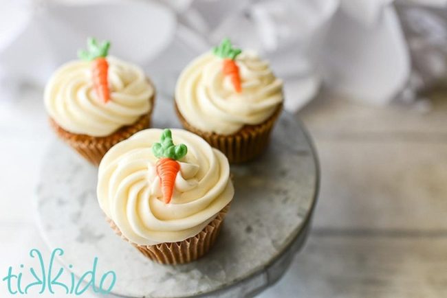 Creamy White Carrot Cupcakes