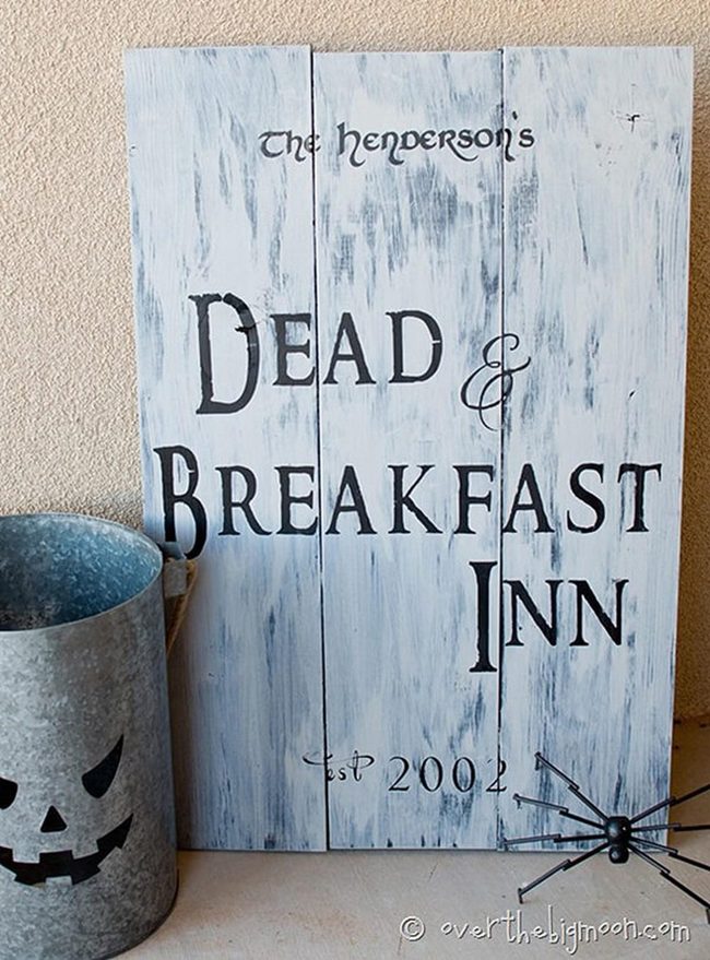 Spooky Handwritten Halloween Sign
