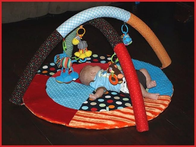 Colorful Animals Over Soft Play Mat