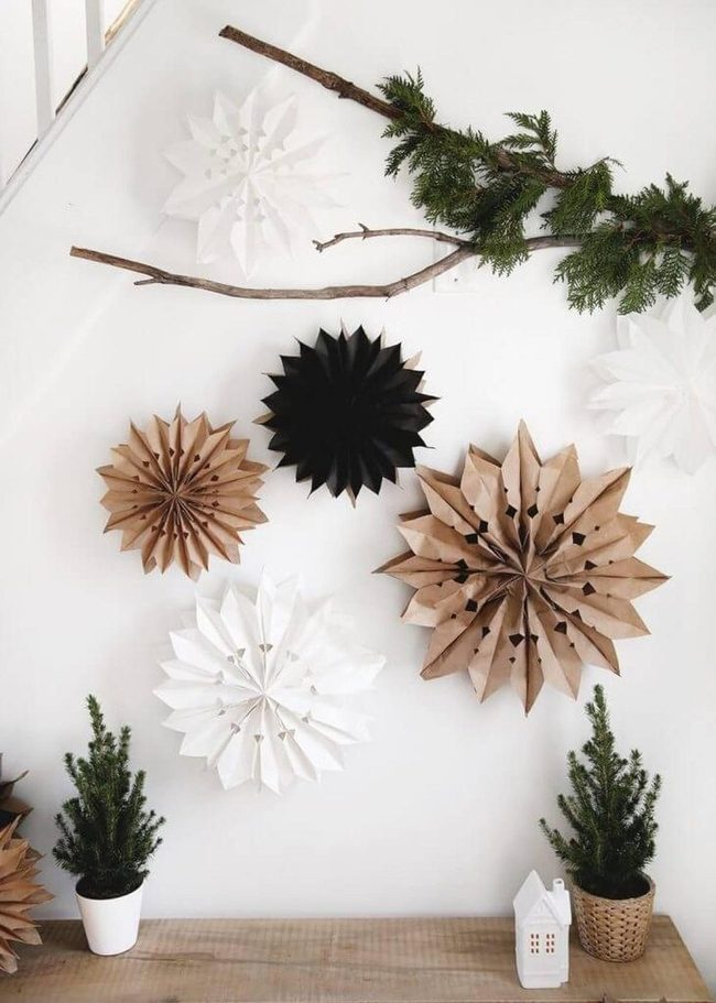 Deep Pleated Paper Stars