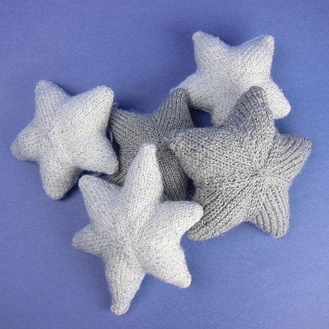 Dimensional Knitted Stars Gray