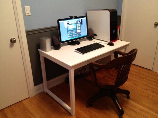 Light Blue Focus Office