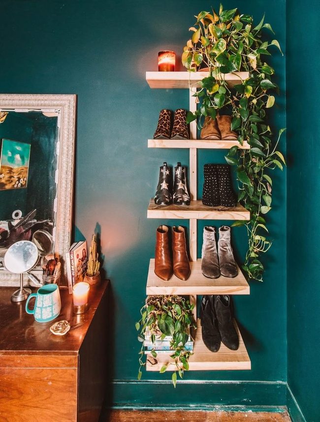 Teal Walls, Leopard Boots