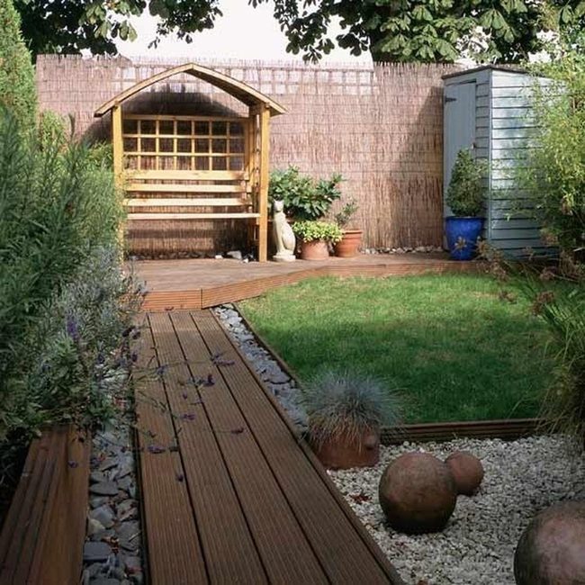 Dappled Woodland Bench Retreat