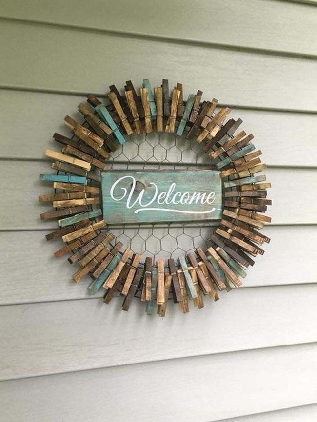 Chicken Wire Wreath Blue Accents