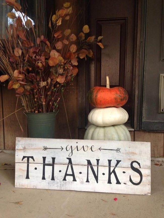 Weathered Wood Thanksgiving Entrance