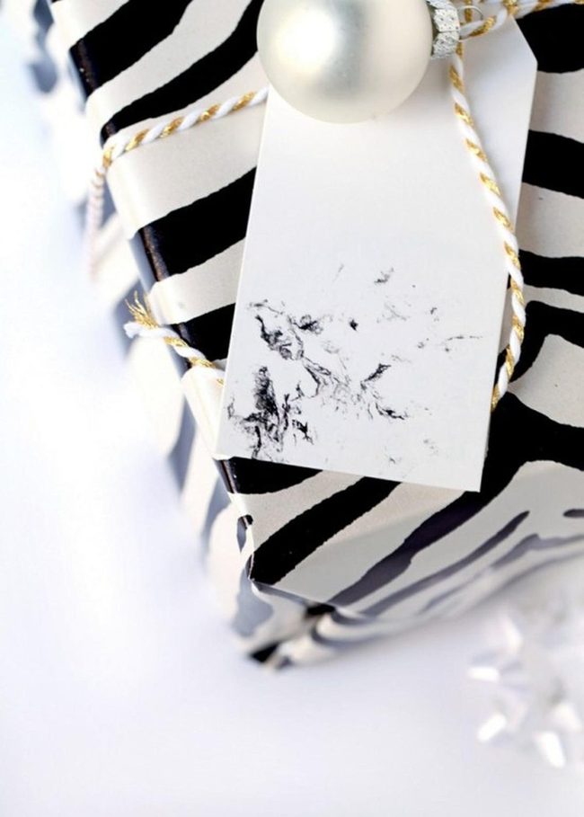 Black Stripe Gift Statement