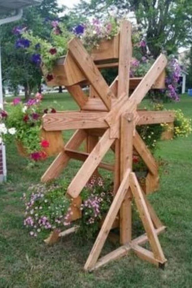 Tiered Wooden Flower Waterwheel