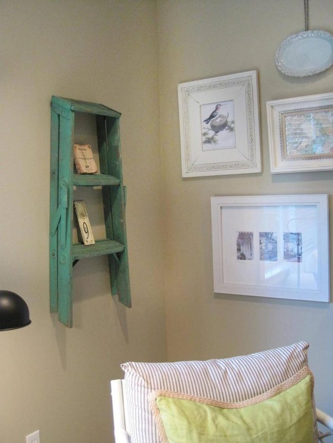 Wooden Ladder Display Shelf