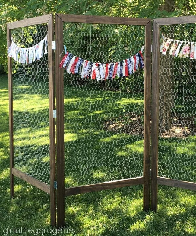 Chicken Wire Privacy Screen
