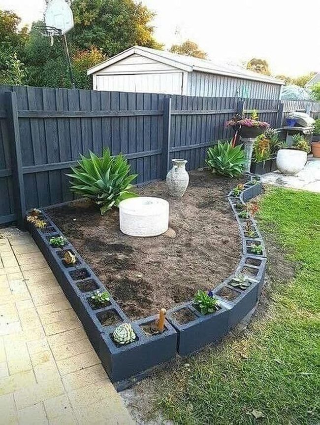 Curved Beds Modern Garden Design