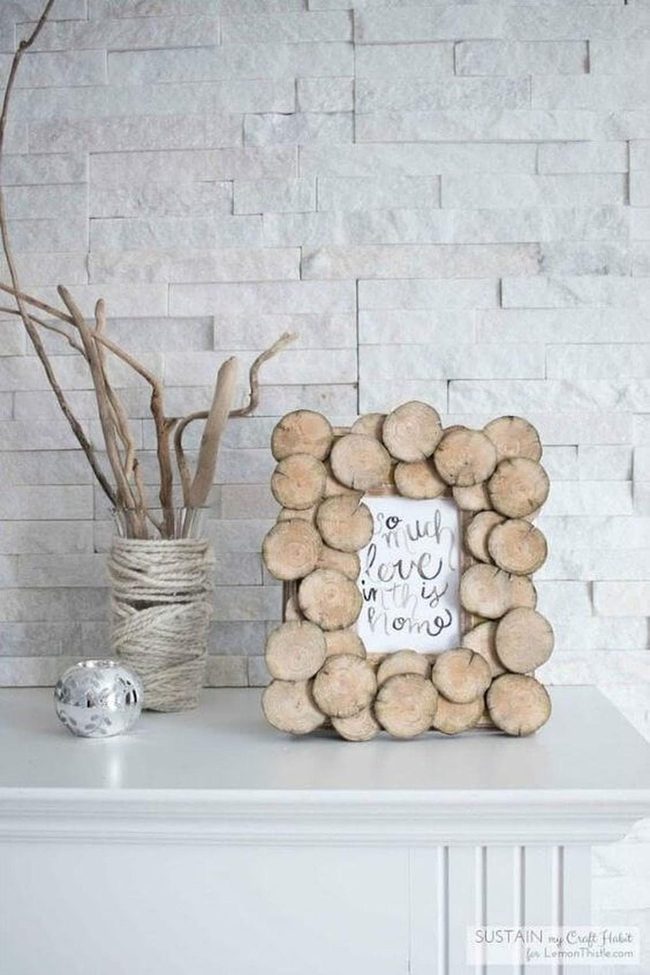 Natural Wood Circle Frames