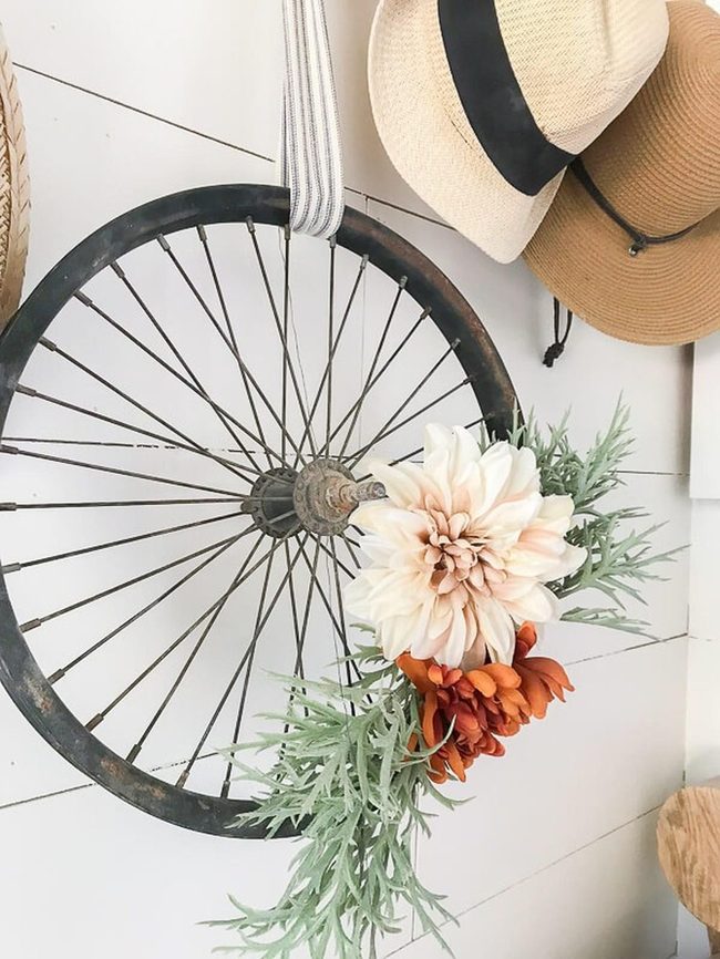 Vintage Wheel, Peach Blooms