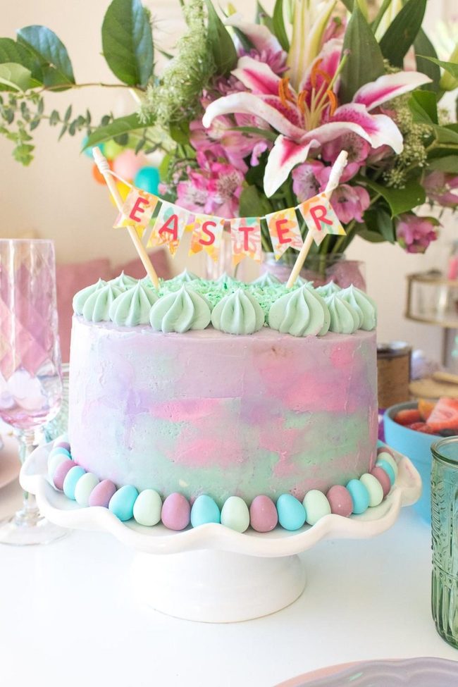 Pastel Easter Cake Centerpiece