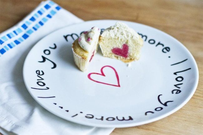 Pink Heart Cupcakes With Love Message