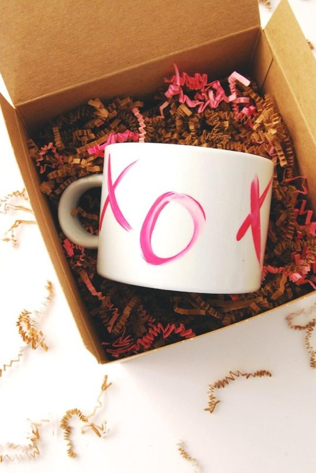 White Ceramic Mug Gift Set