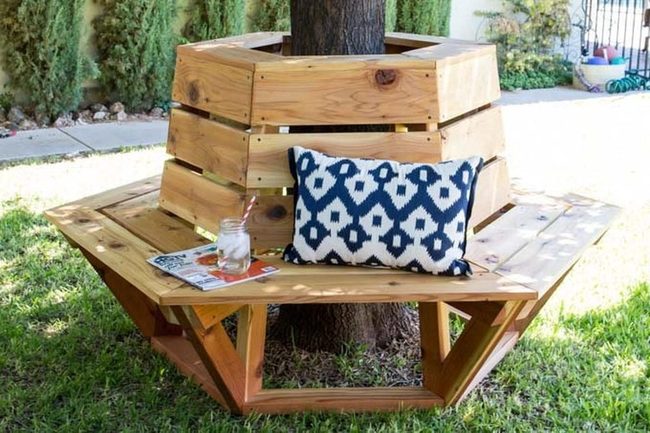 Wooden Treehouse Retreat Lights