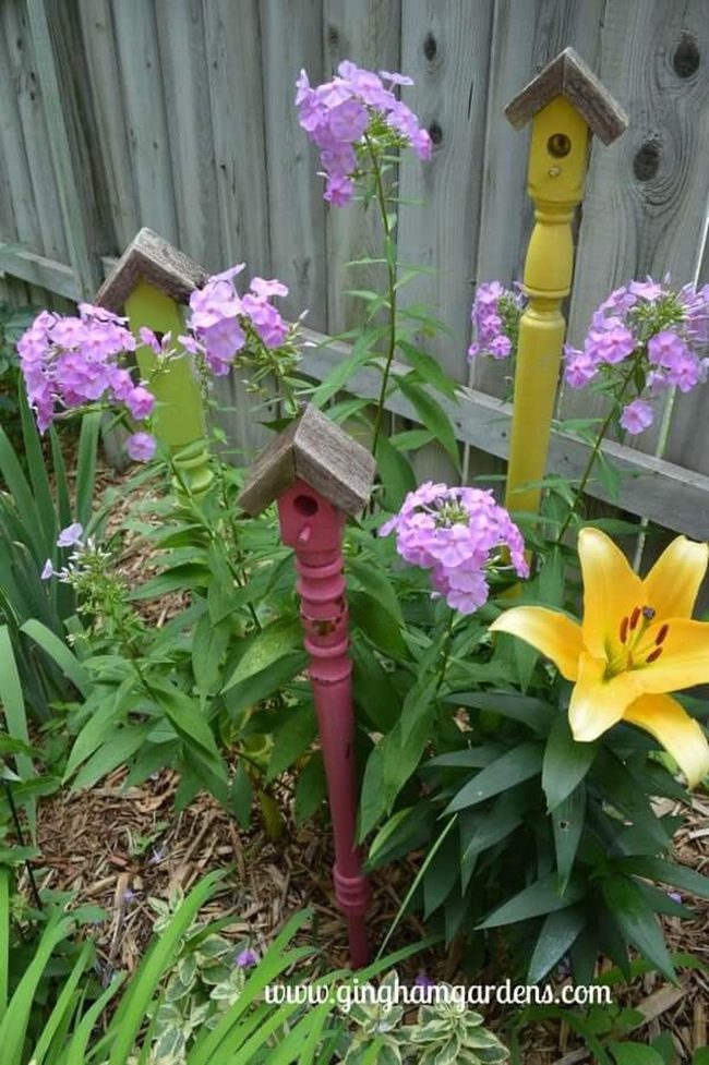 Colorful Spindle Posts For Gardens