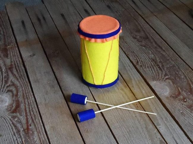 Balloon-Topped Oatmeal Drum
