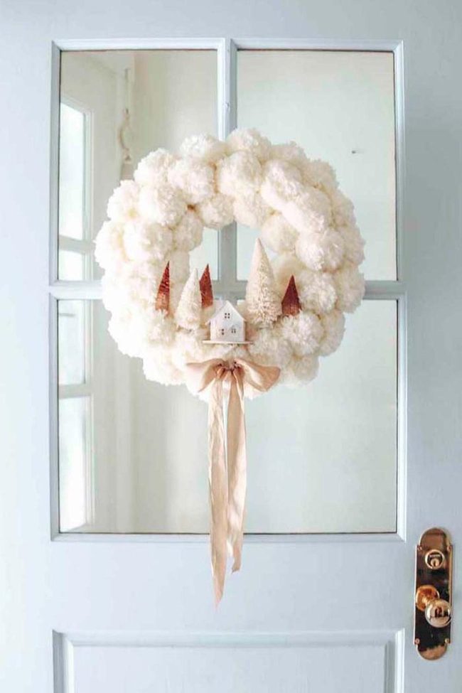 Fluffy Pompom Twine Wreath