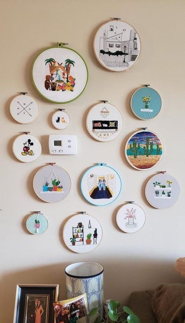Embroidered Hoops Burst Beige Wall