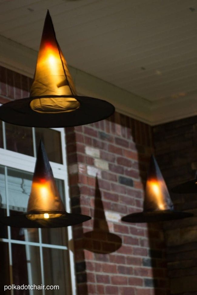 Glowing Black Hat Spook Display