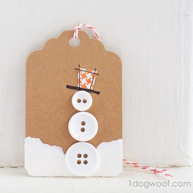White Button Snowman Tag