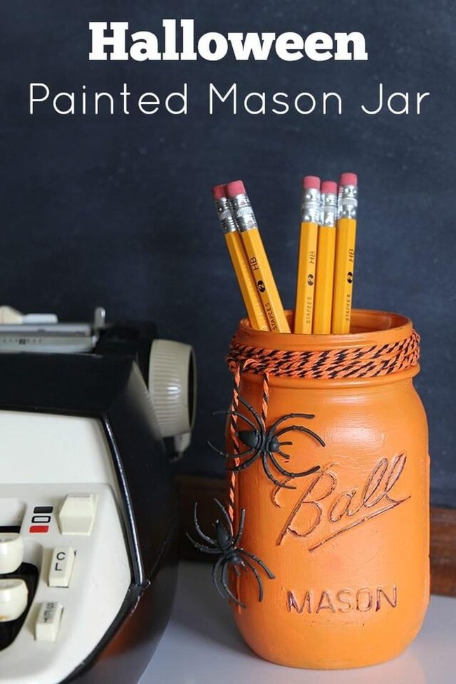 Painted Halloween Mason Jars