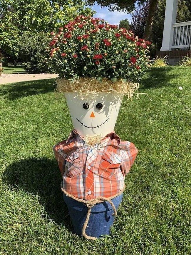 Plaid Pot Scarecrow Garden