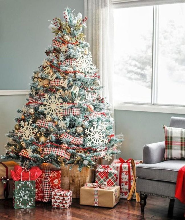 Oversized Snowflakes Red Plaid Christmas