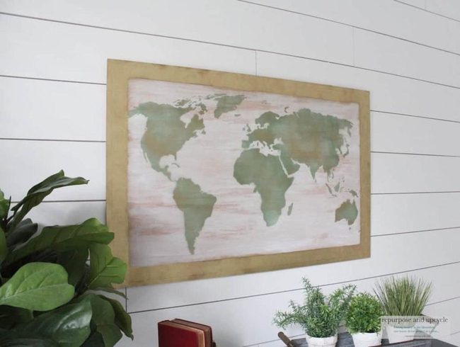 Green World Map Statement Wall