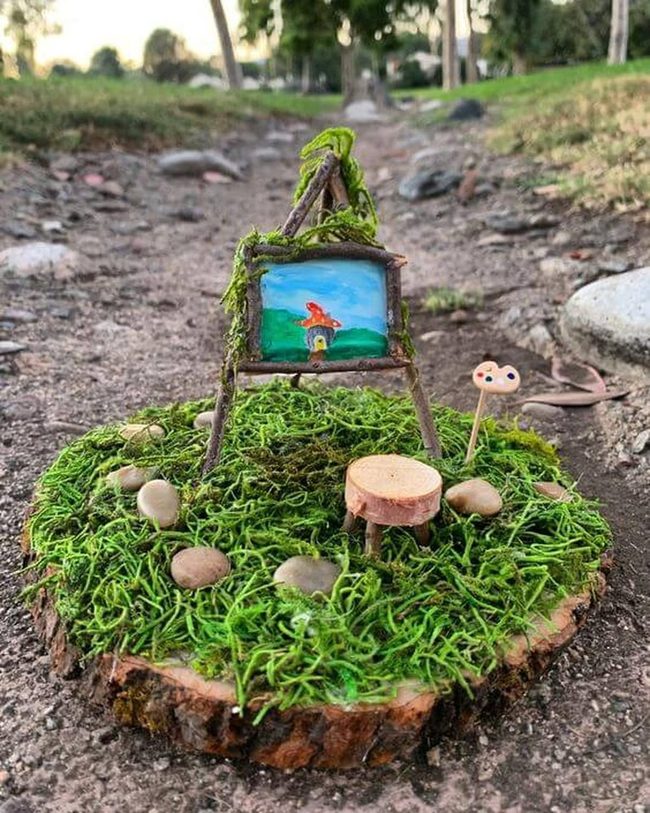 Twig Easel With Hand-Painted Art