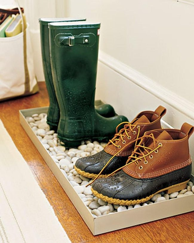 Yellow-Laced Entryway Storage